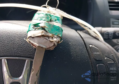 2006 Honda Accord 3.0 Ex z USA, uszkodzony, nr VIN 1HGCM65526A054266